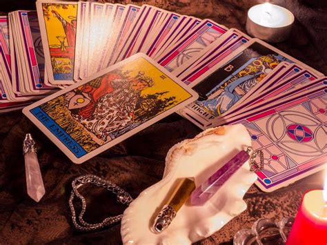Wholesale Divination Tools: Unveiling the Mysteries of Crystal Balls